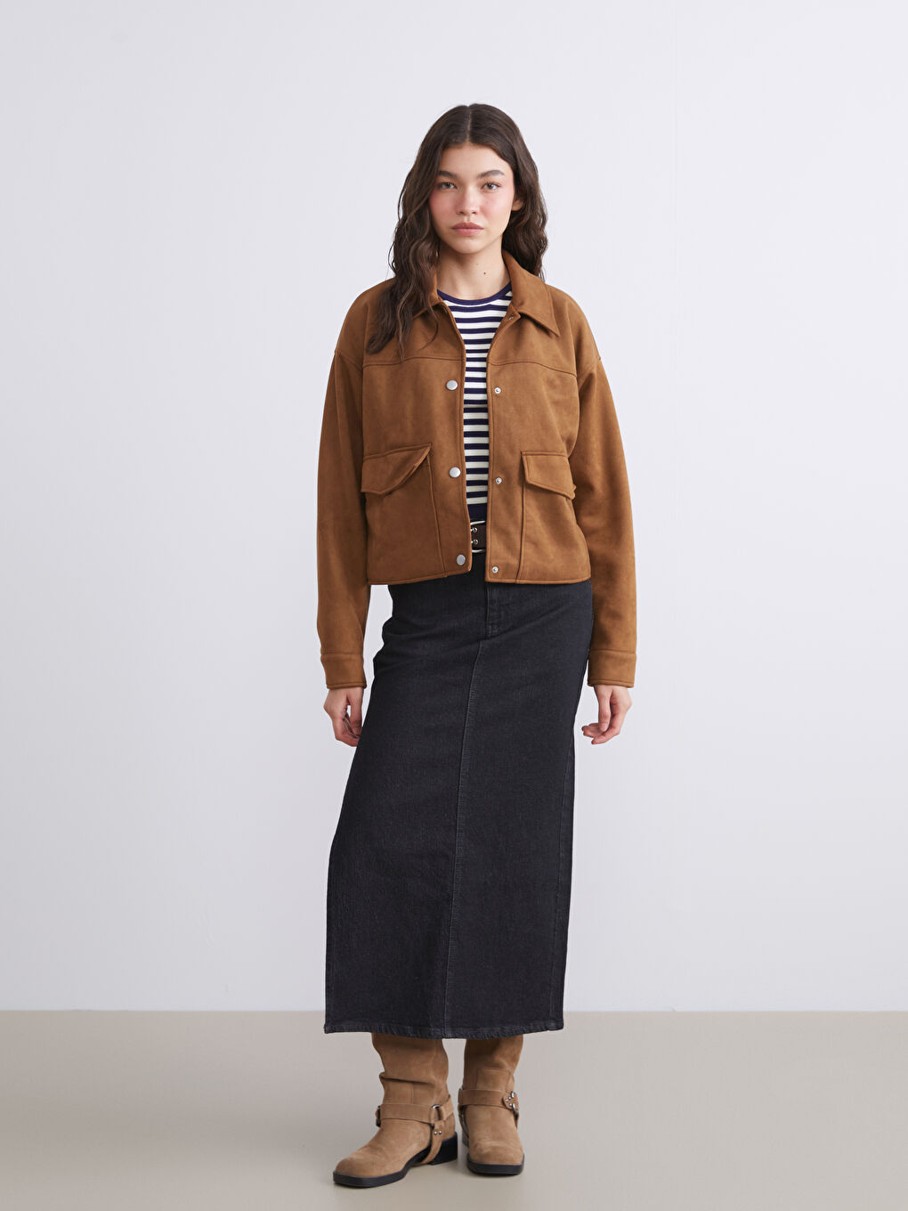 Kahverengi Gömlek Yaka Oversize Kadın Süet Görünümlü Ceket-1