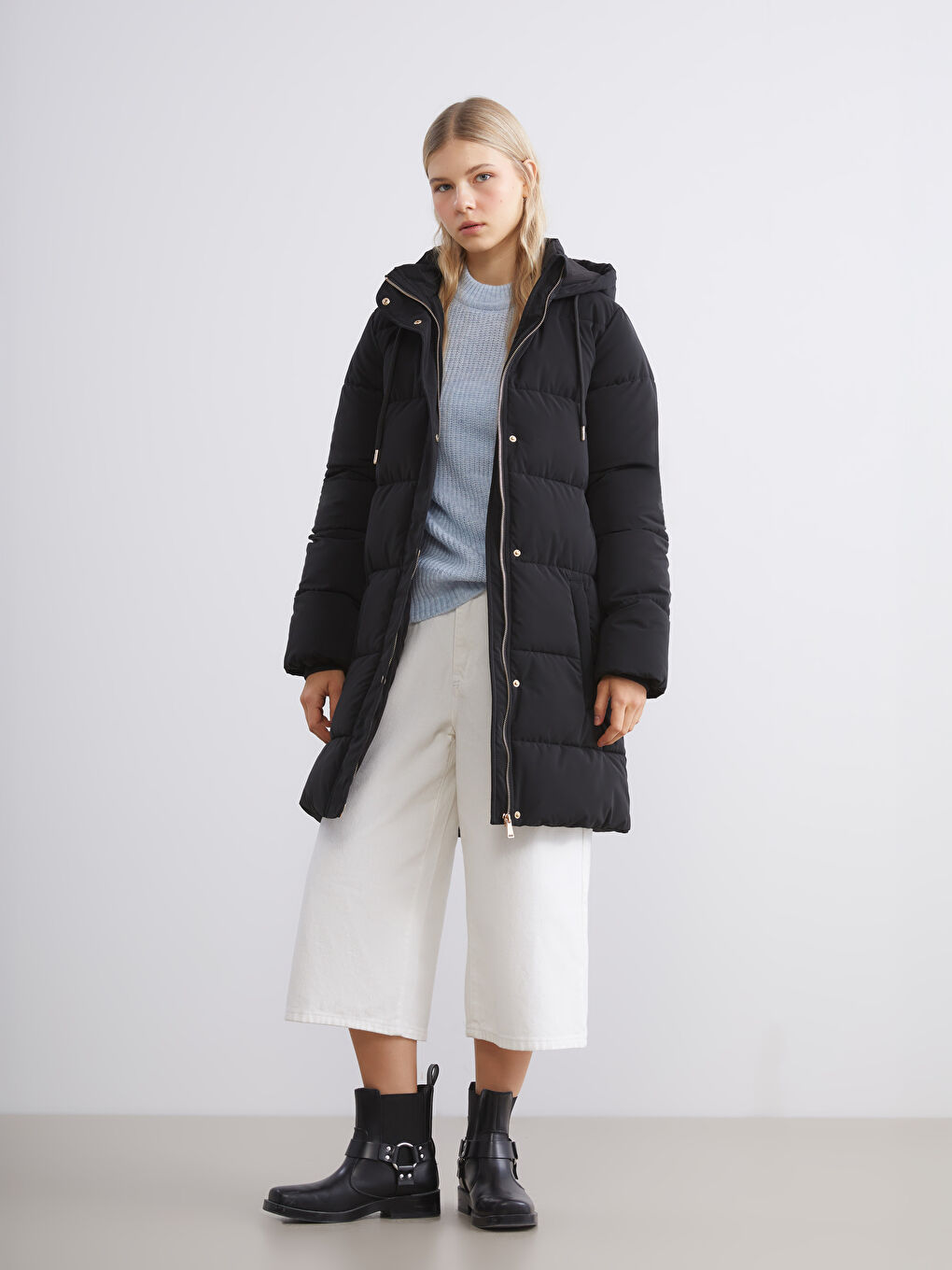 Hooded Women's Puffer Coat