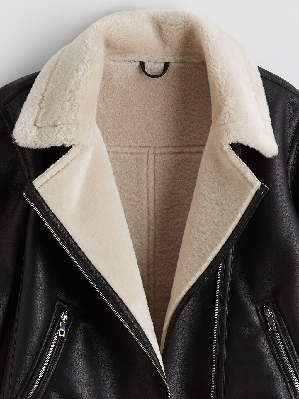 Siyah Kürk Yaka Kadın Deri Görünümlü Mont-6