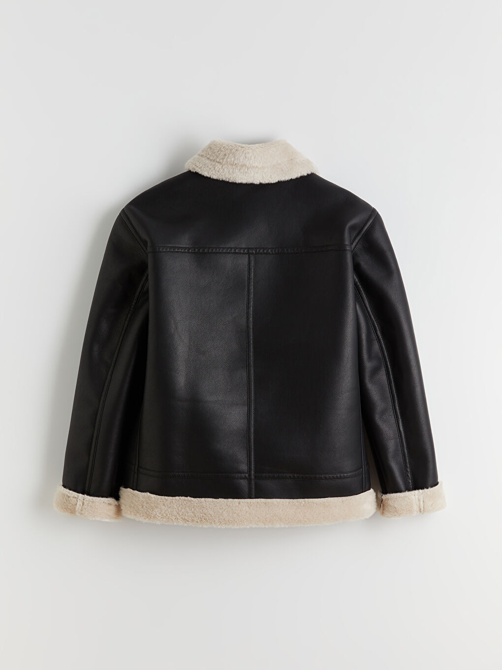 Siyah Kürk Yaka Kadın Deri Görünümlü Mont-7