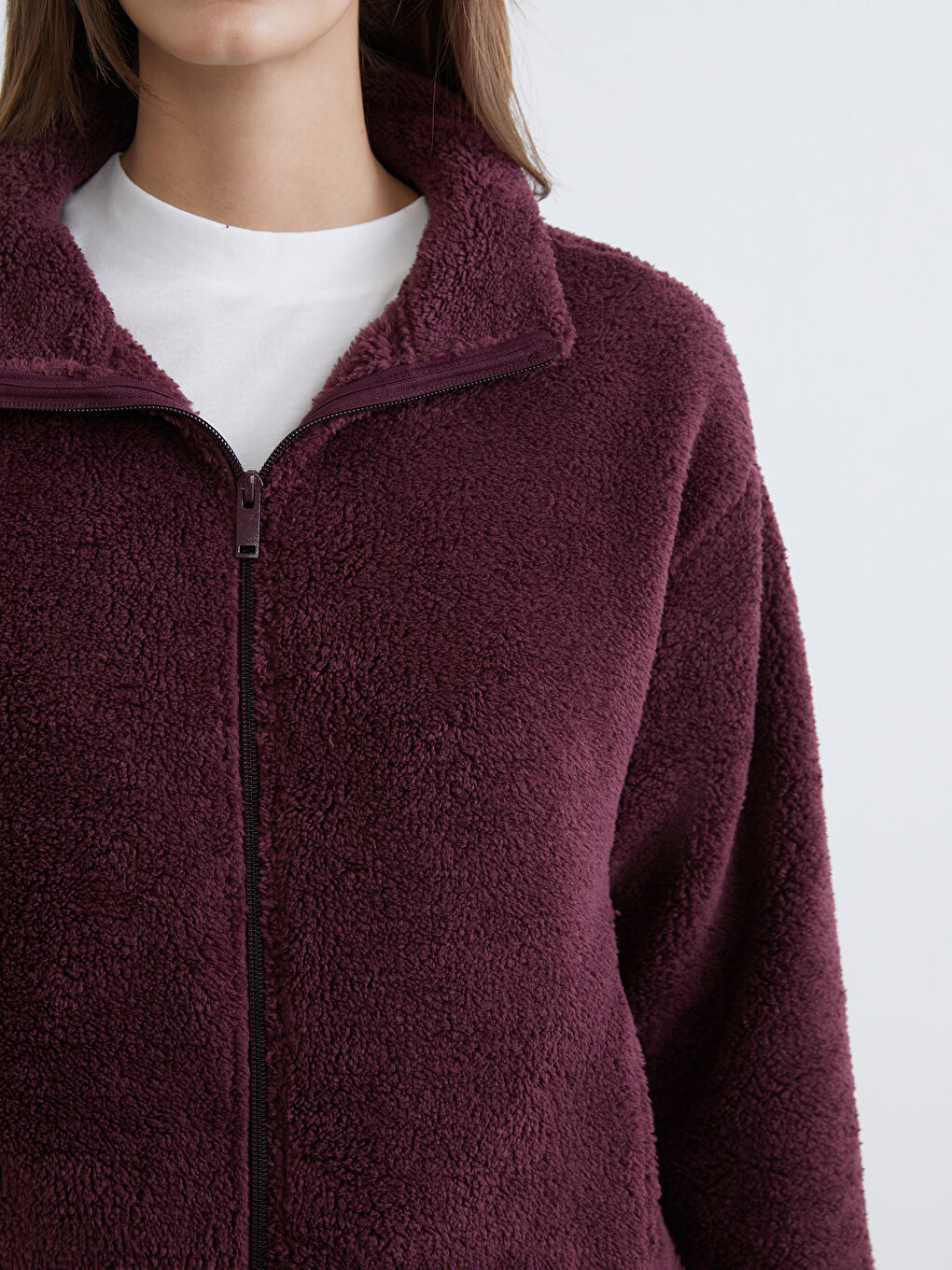 Mürdüm Dik Yaka Kadın Pelüş Hırka-2