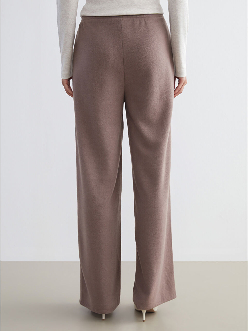 LCWAIKIKI Basic Pantalone sa elastičnim strukom za žene -W5AL33Z8-H2Q