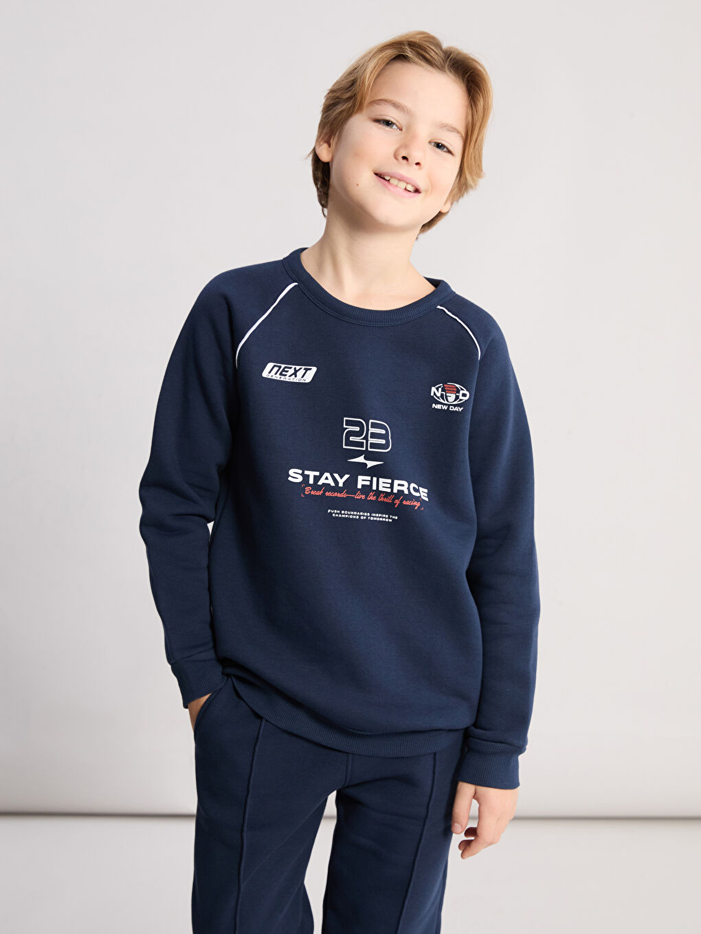 Crew Neck Boys' Tracksuit Set-1