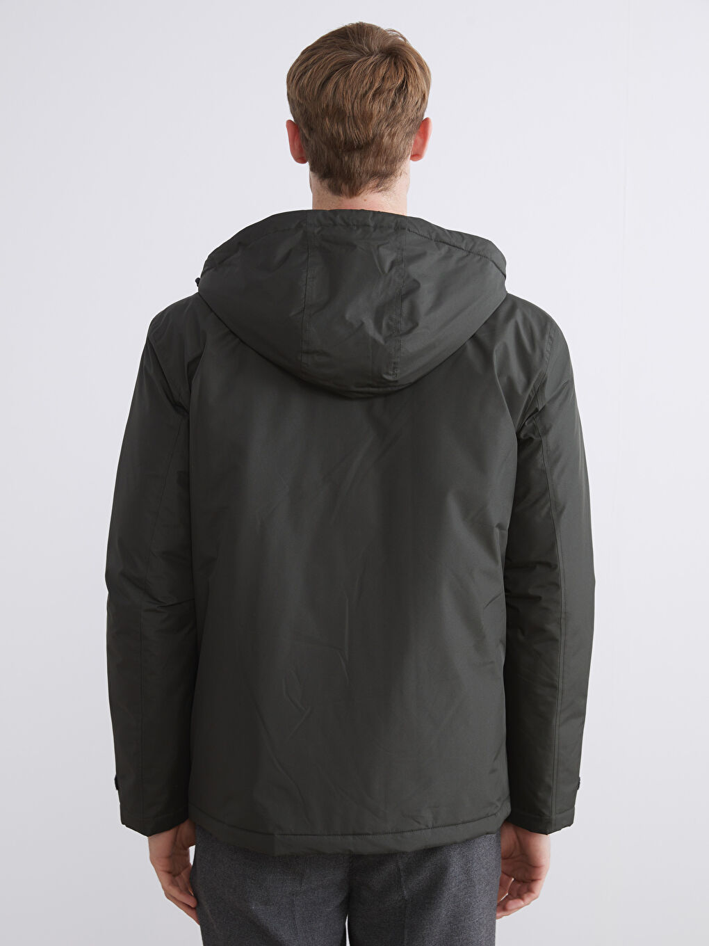 Haki Standart Kalıp Kapüşonlu Erkek Mont-5