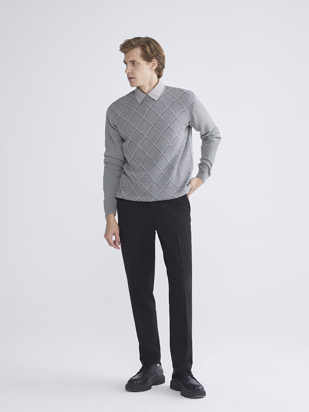Argyle Patterned Men's Knit Sweater-1