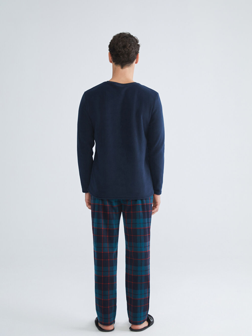 Standard Pattern Plaid Fleece Men's Pajamas Set-3