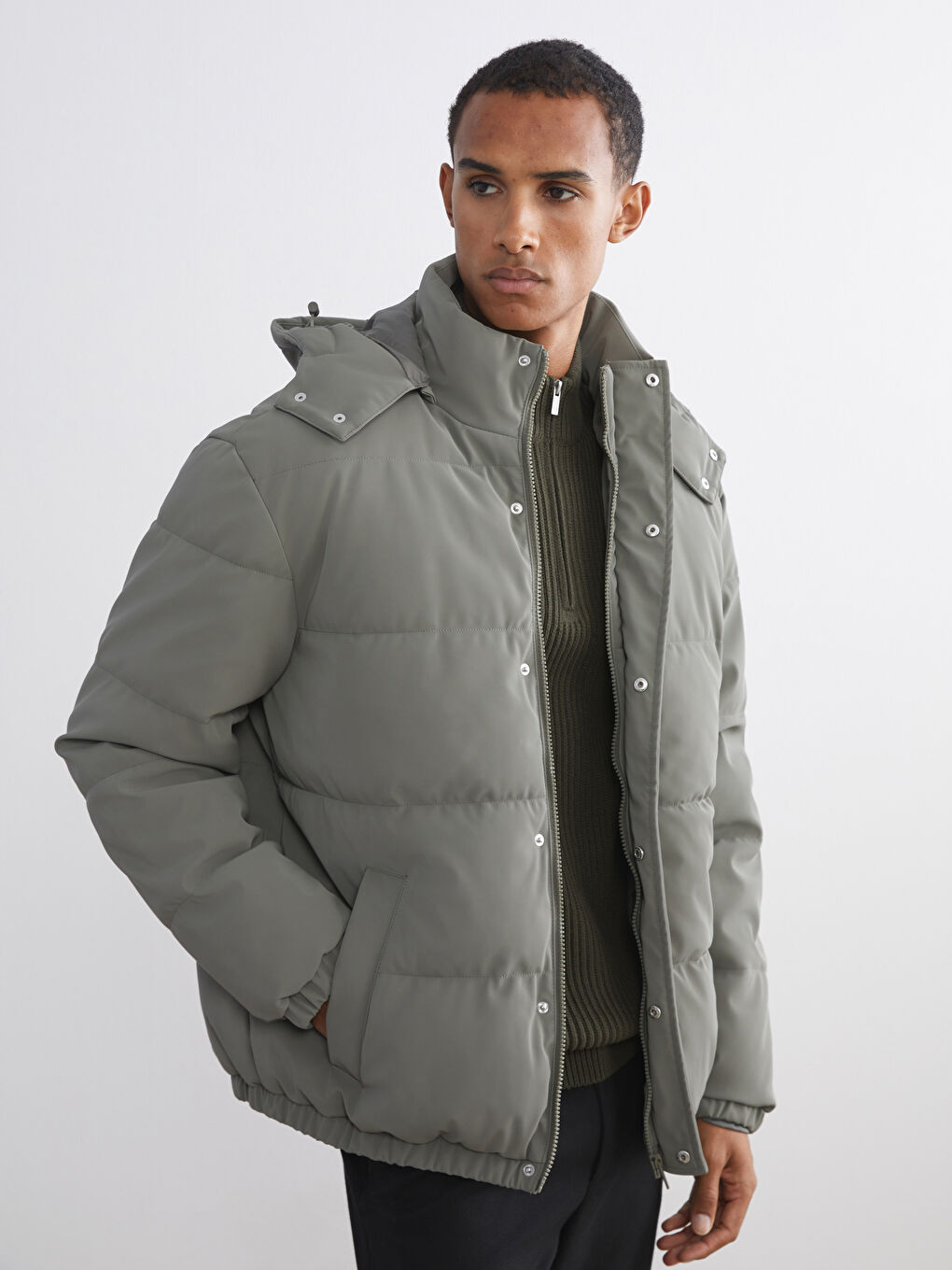 Relaxed Fit Hooded Men's Puffer Coat
