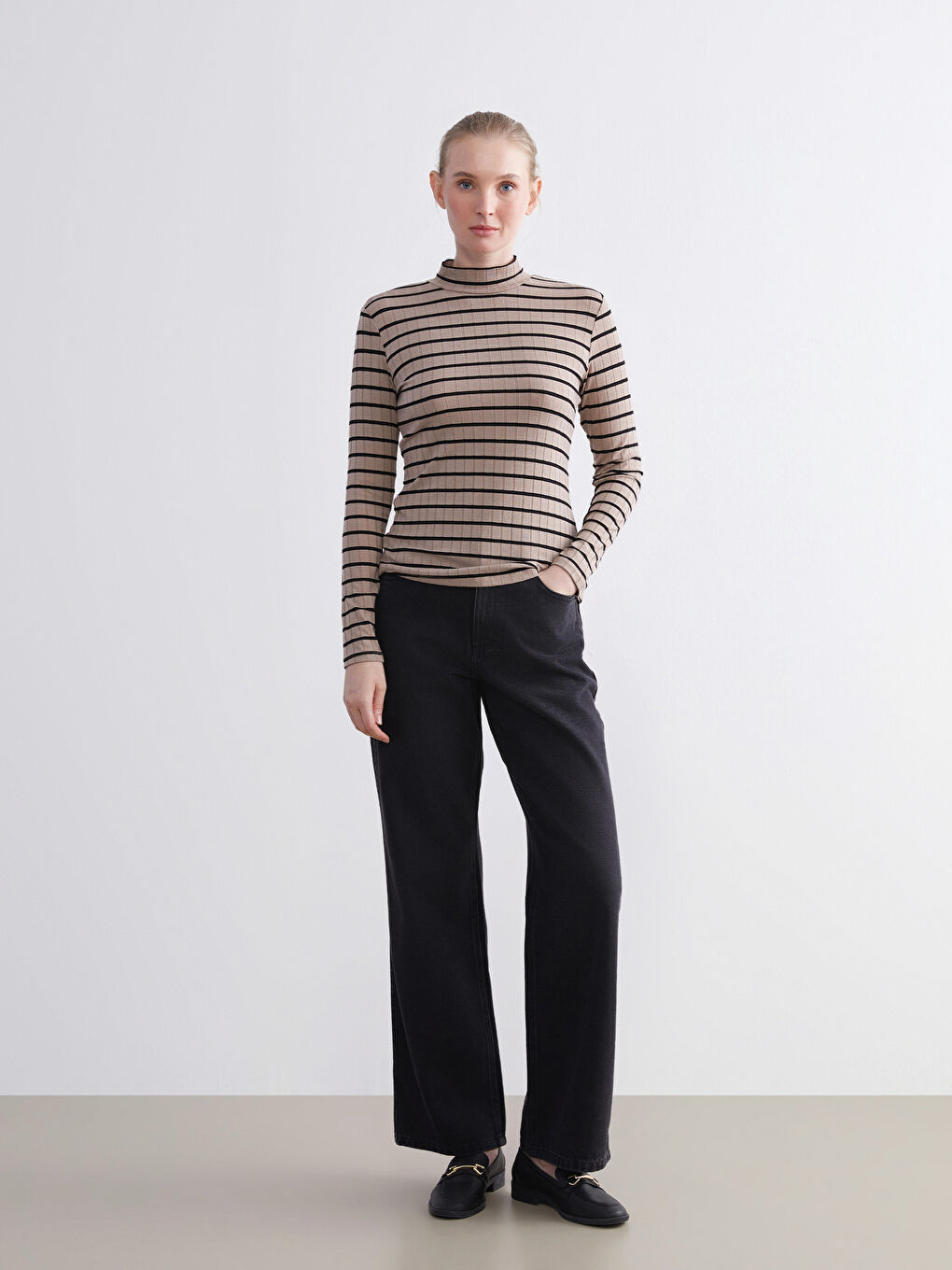 Straight Women's Jeans
