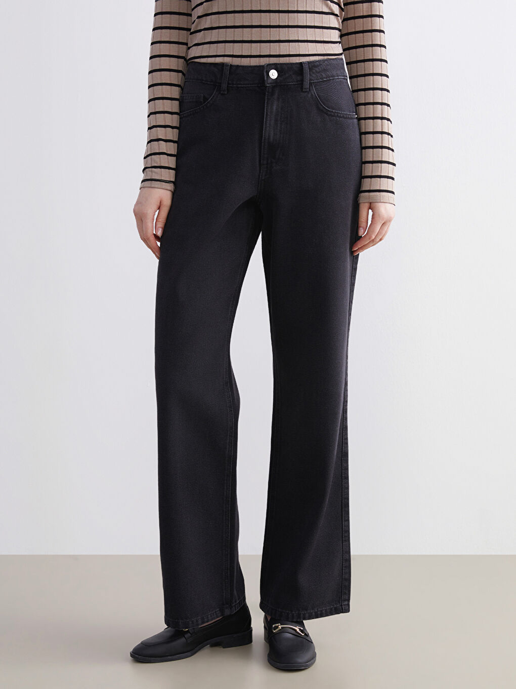 Straight Women's Jeans-1