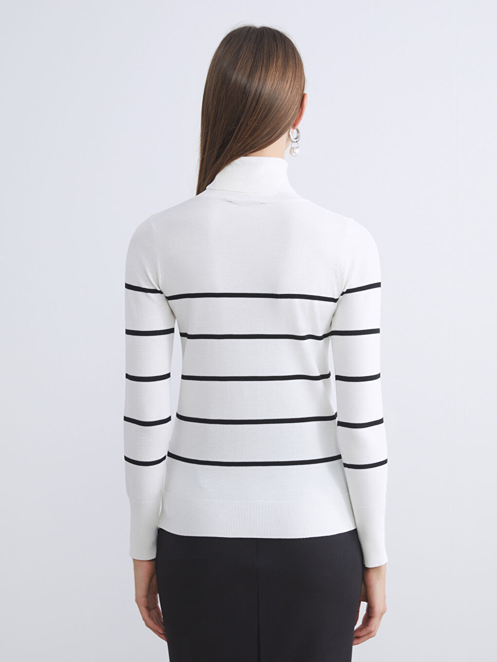 Turtleneck Striped Women's Knitwear Sweater-3