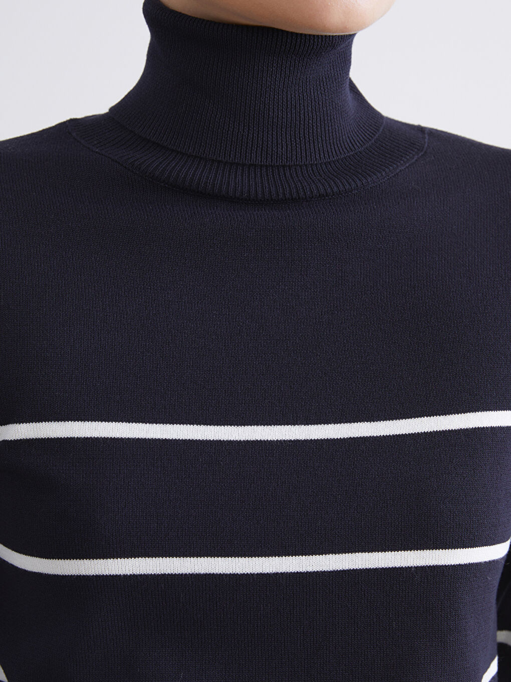 Turtleneck Striped Women's Knitwear Sweater-2