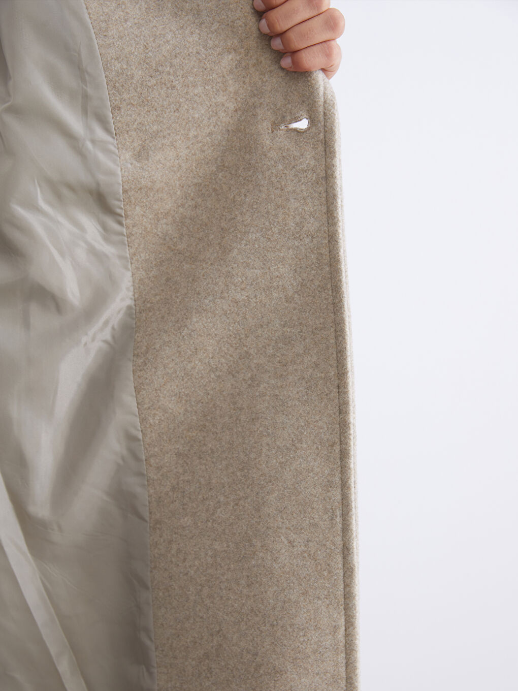 Bej Kruvaze Yaka Kadın Kaşe Kaban-2