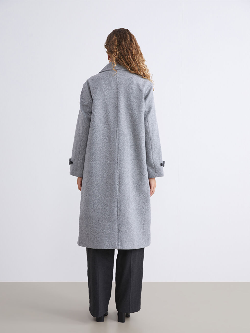 Antrasit Kruvaze Yaka Kadın Kaşe Kaban-4