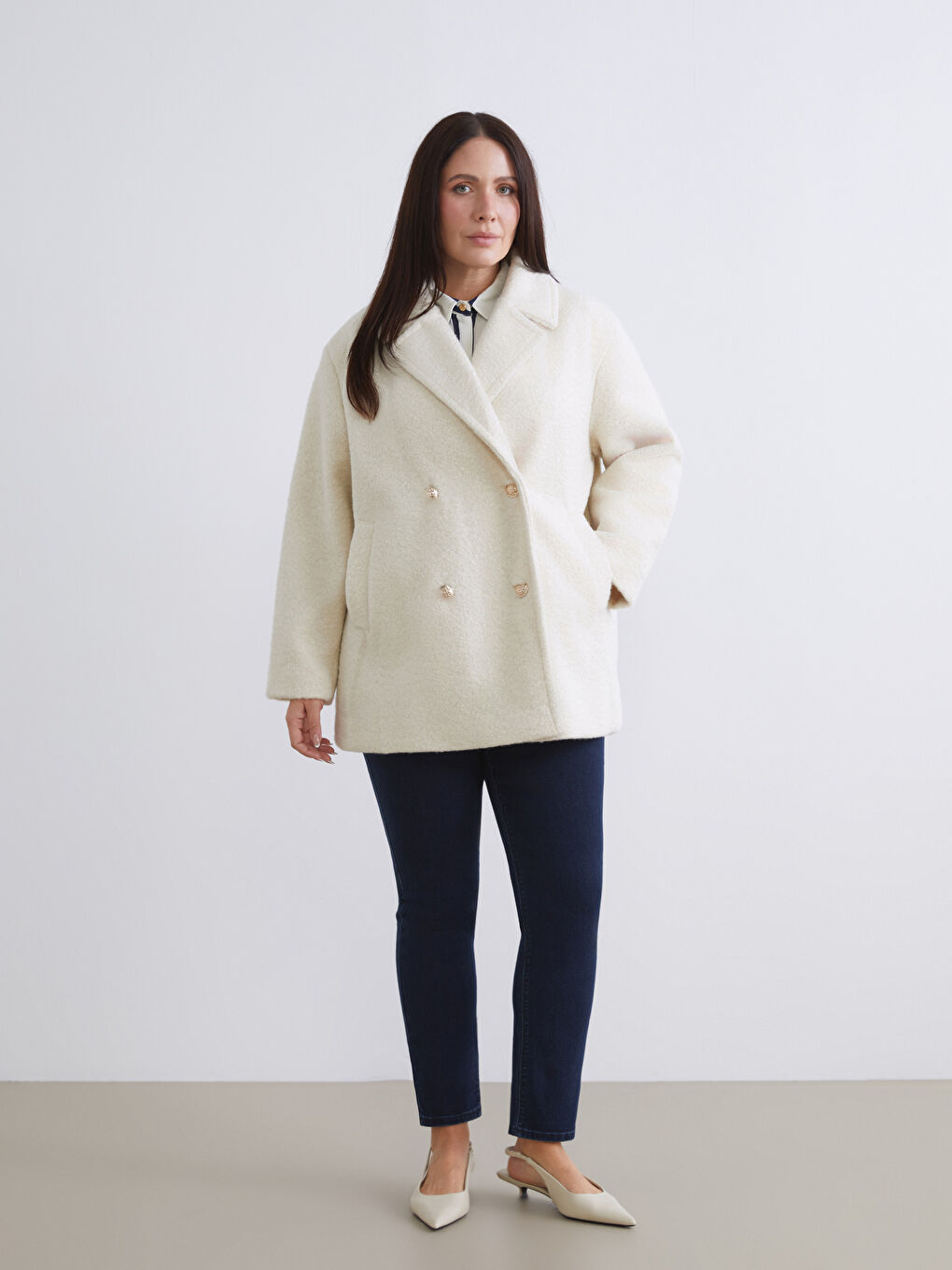 ქალი კრემისფერი შალის შერეული ქურთუკი-6