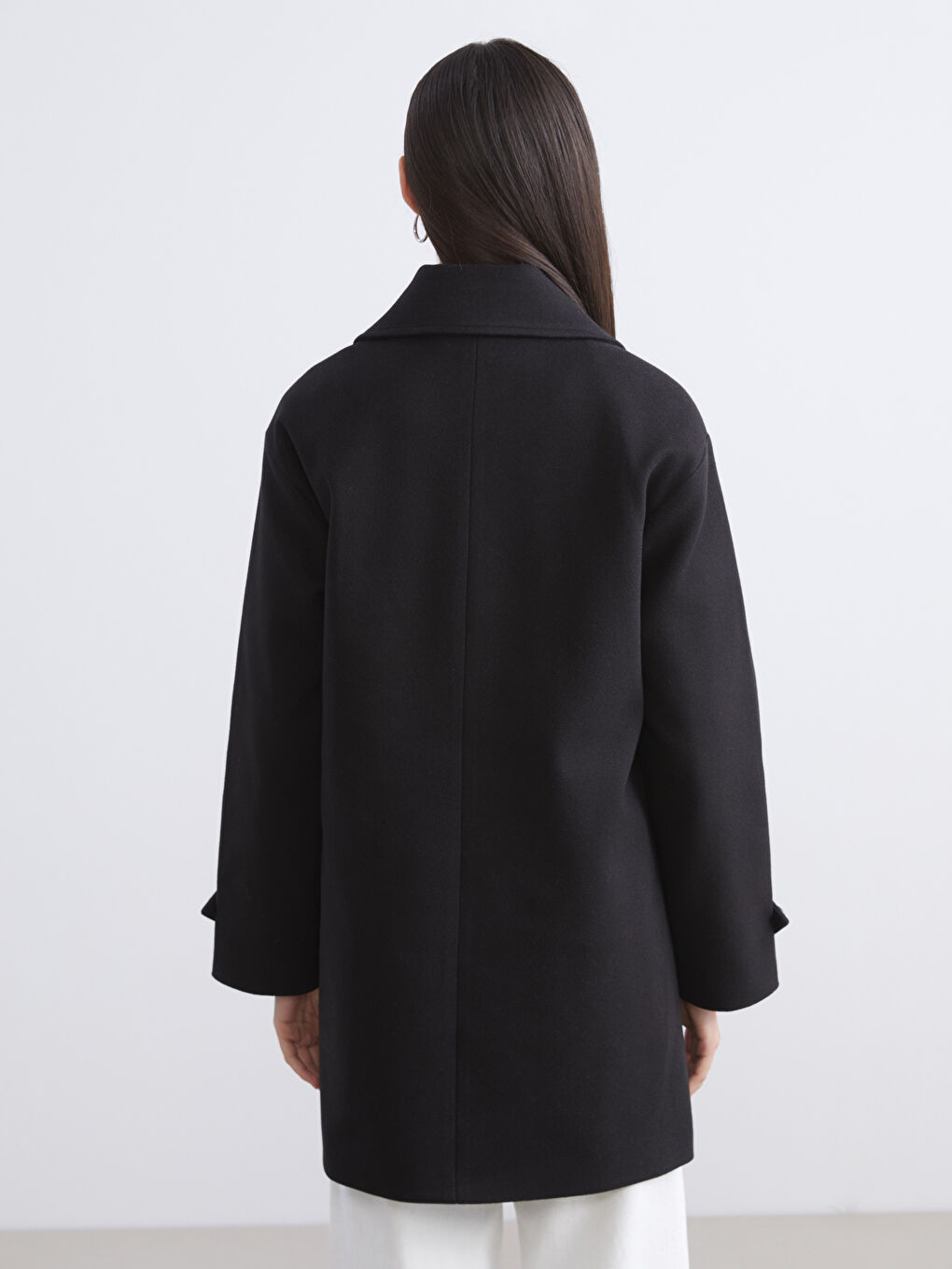 Siyah Ceket Yaka Kadın Kaşe Kaban-4