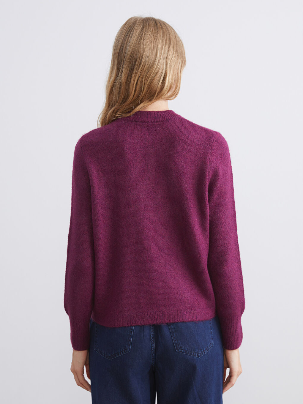 Crew Neck Women's Knitwear Sweater-3