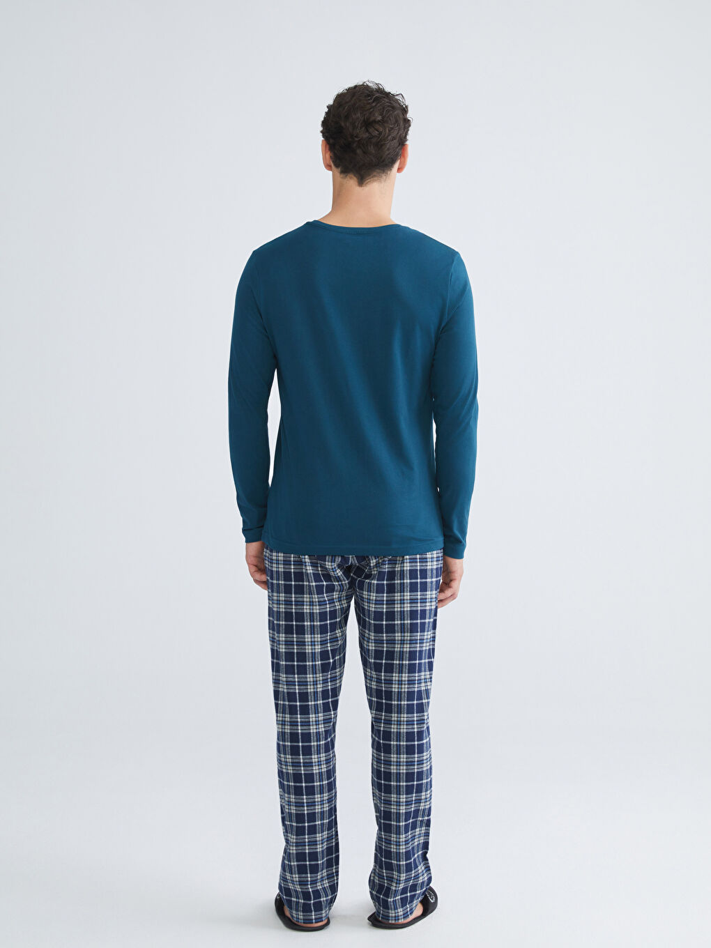 дөңгелек жағалы ерлерге арналған пижама жинағы-3