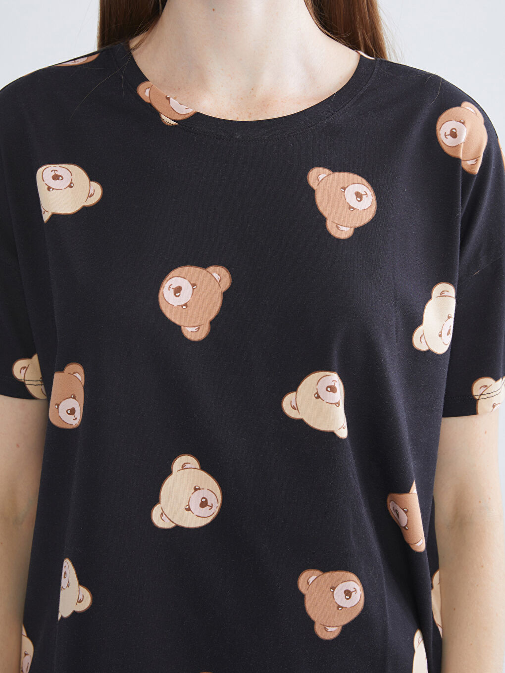 Crew Neck Bear Printed Women's Pyjama Set-2