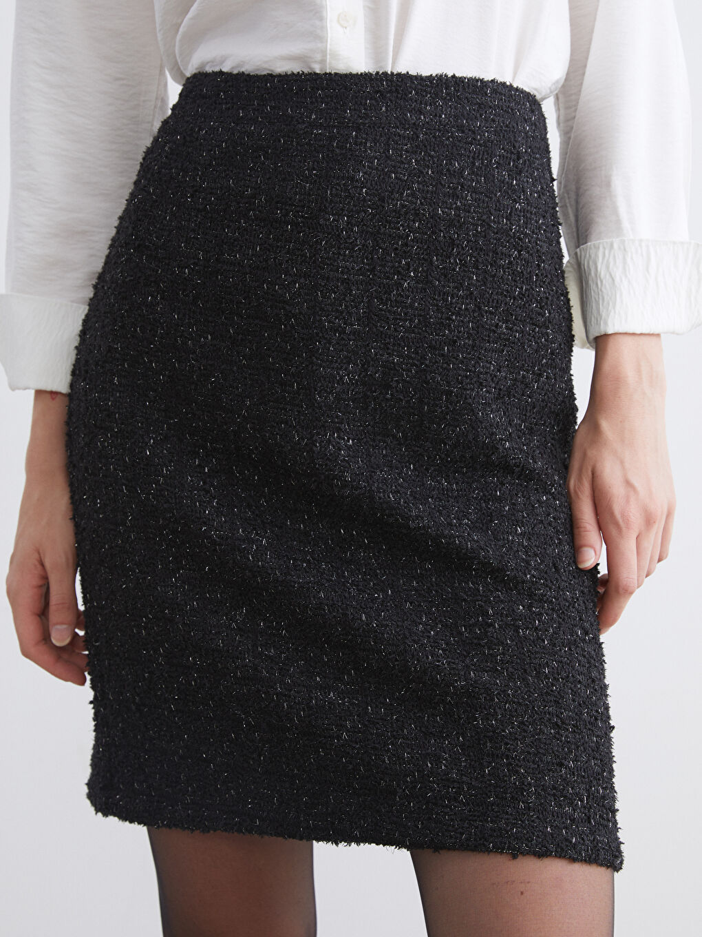 Woman BLACK Skirt-2