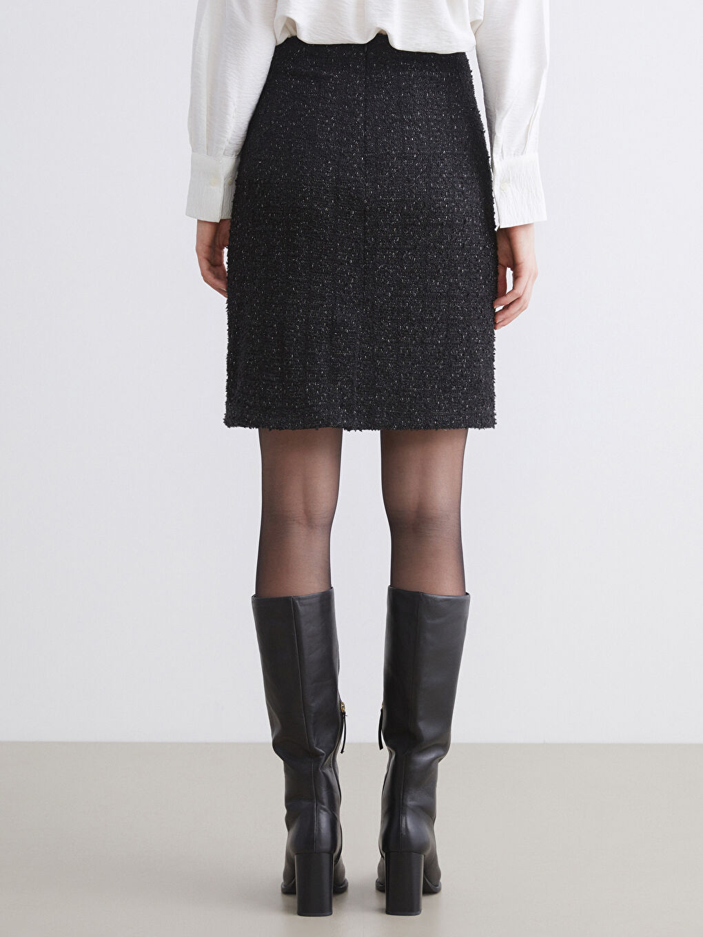 Woman BLACK Skirt-3