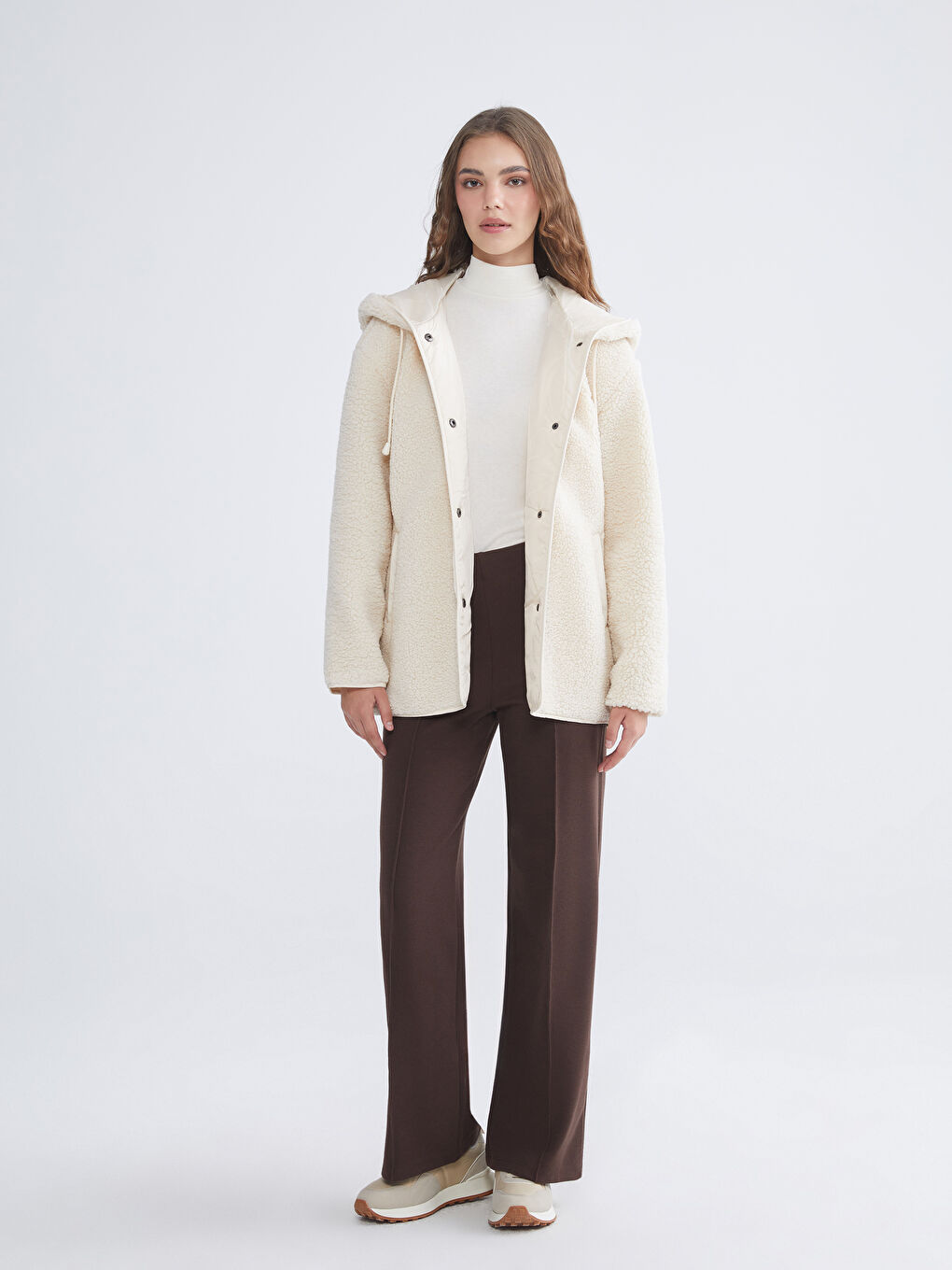 Bej Kapüşonlu Oversize Kadın Teddy Kaban-1