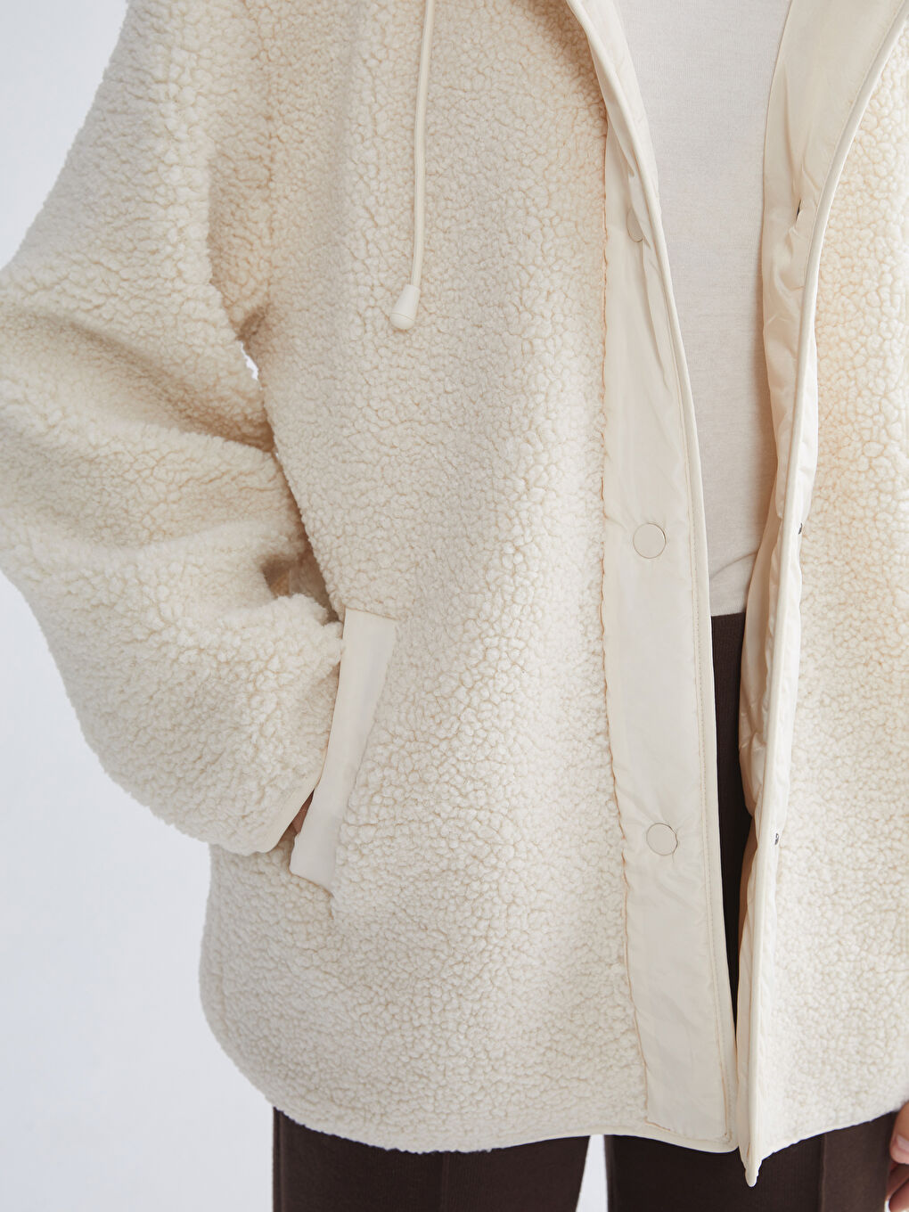 Bej Kapüşonlu Oversize Kadın Teddy Kaban-2