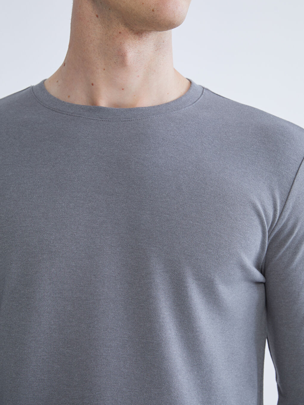 Crew Neck Men's Sweatshirt-4