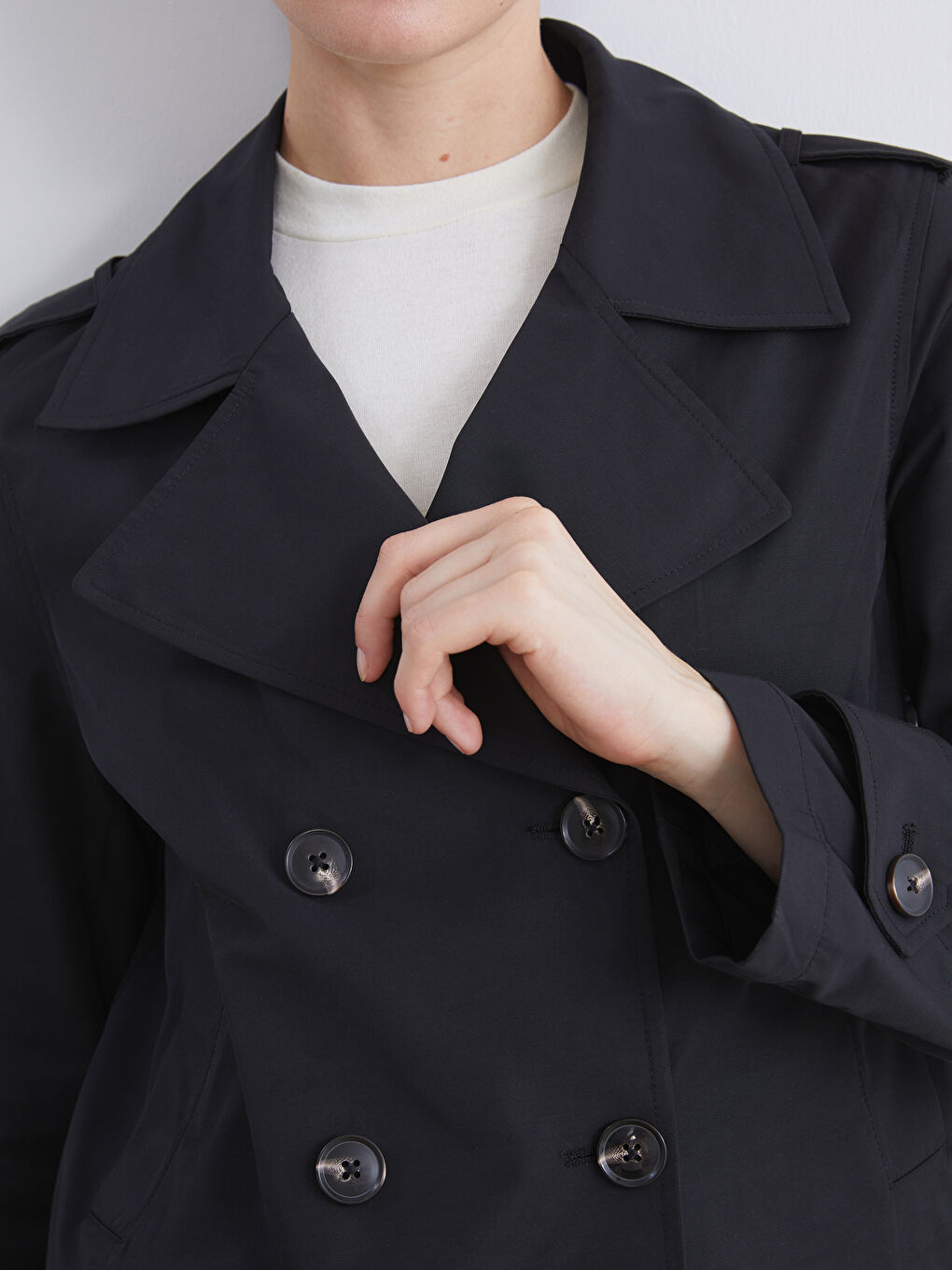 LCWAIKIKI Classic Double Breasted Women's Trenchcoat -W5AT22Z8-CVL