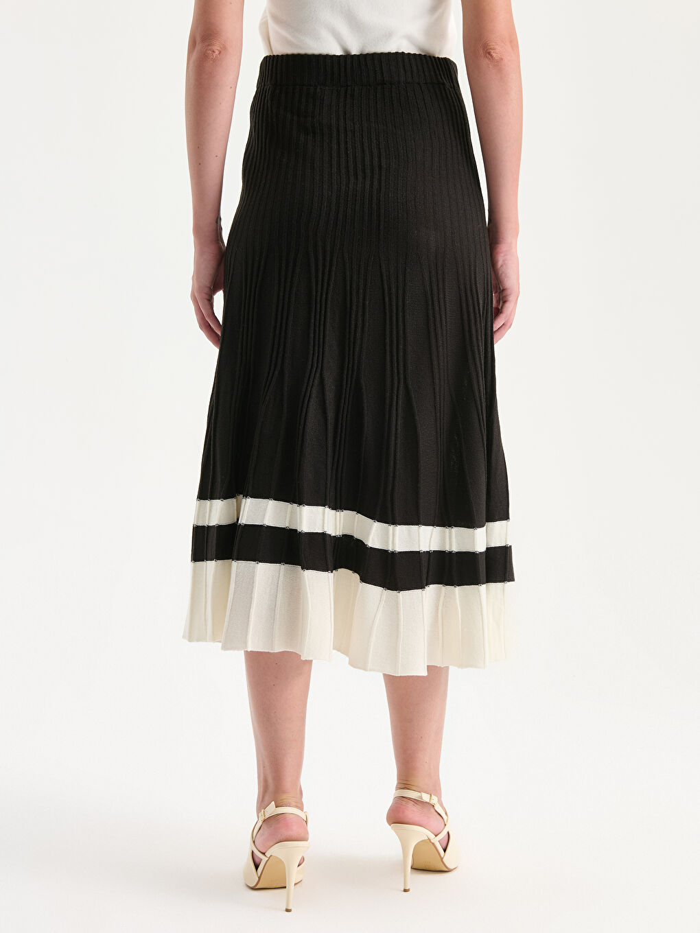 تنورة أسود امرأة-3