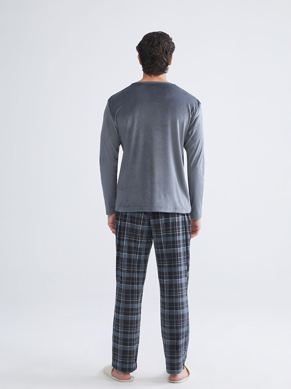 Siyah Standart Kalıp Ekose Polar Erkek Pijama Takımı-3