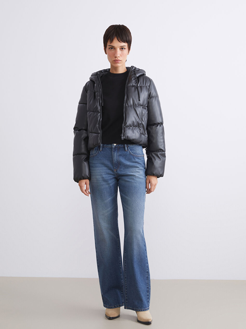 Women's Hooded Plain Puffer Coat-1