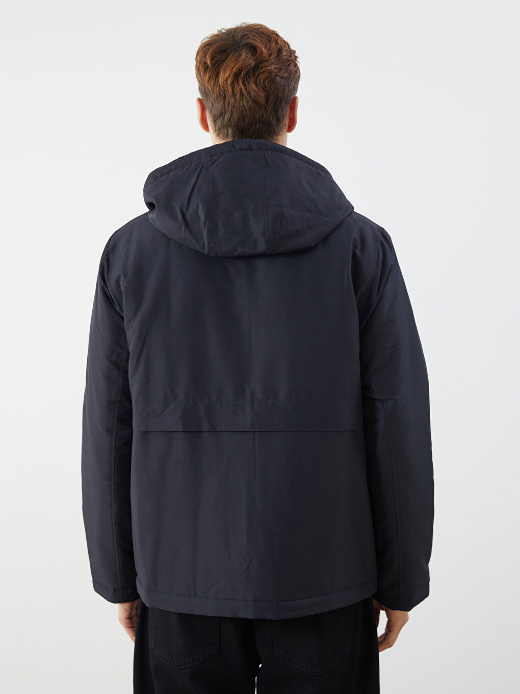 Siyah Standart Kalıp Kapüşonlu Erkek Mont-4