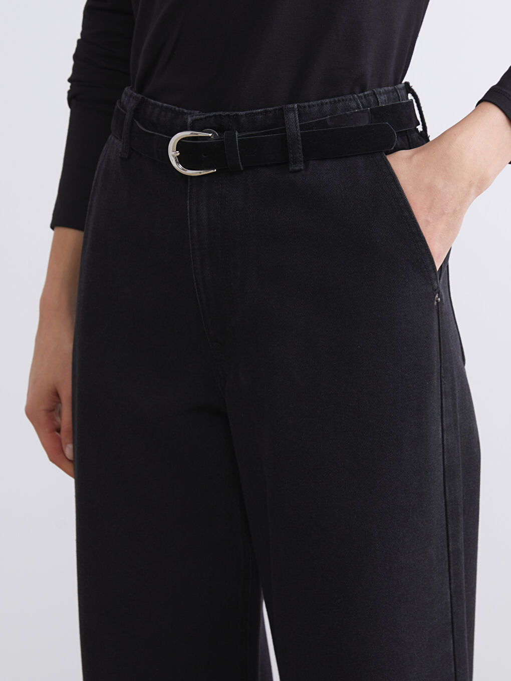 Siyah Beli Kemerli Wideleg Kadın Jean Pantolon-2