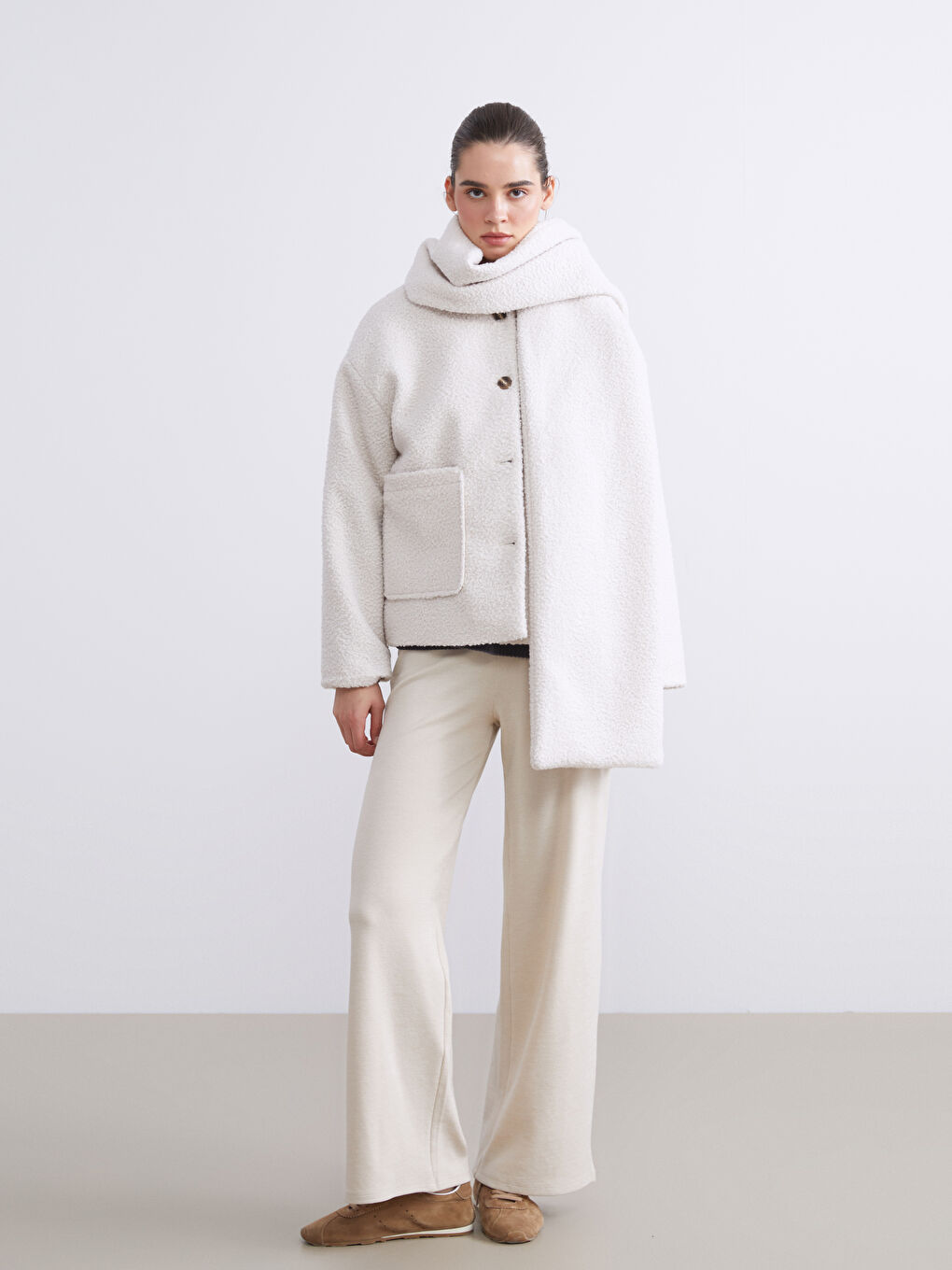 Ekru Bisiklet Yaka Atkılı Kadın Kaşe Kaban-3