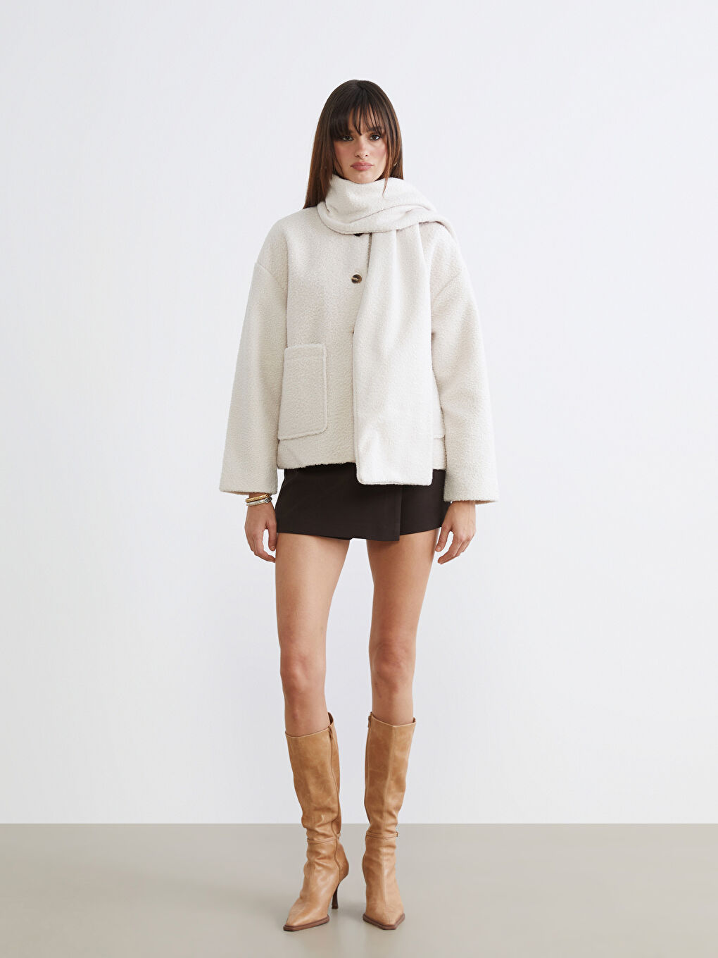 Ekru Bisiklet Yaka Atkılı Kadın Kaşe Kaban-2