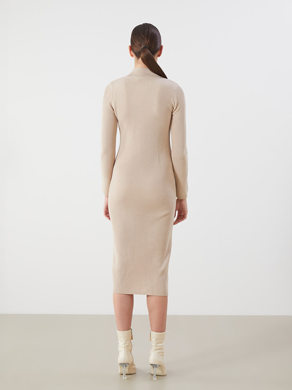 LCWAIKIKI Classic Woman BEIGE Dress -W5BA41Z8-VD9