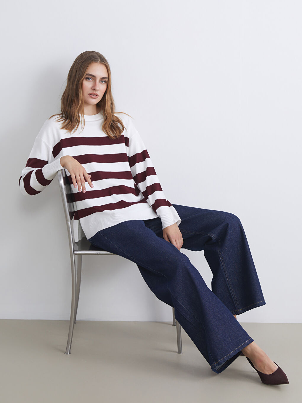 LCWAIKIKI Classic Crew Neck Striped Oversize Women's Knitwear Sweater -W5BA43Z8-LET