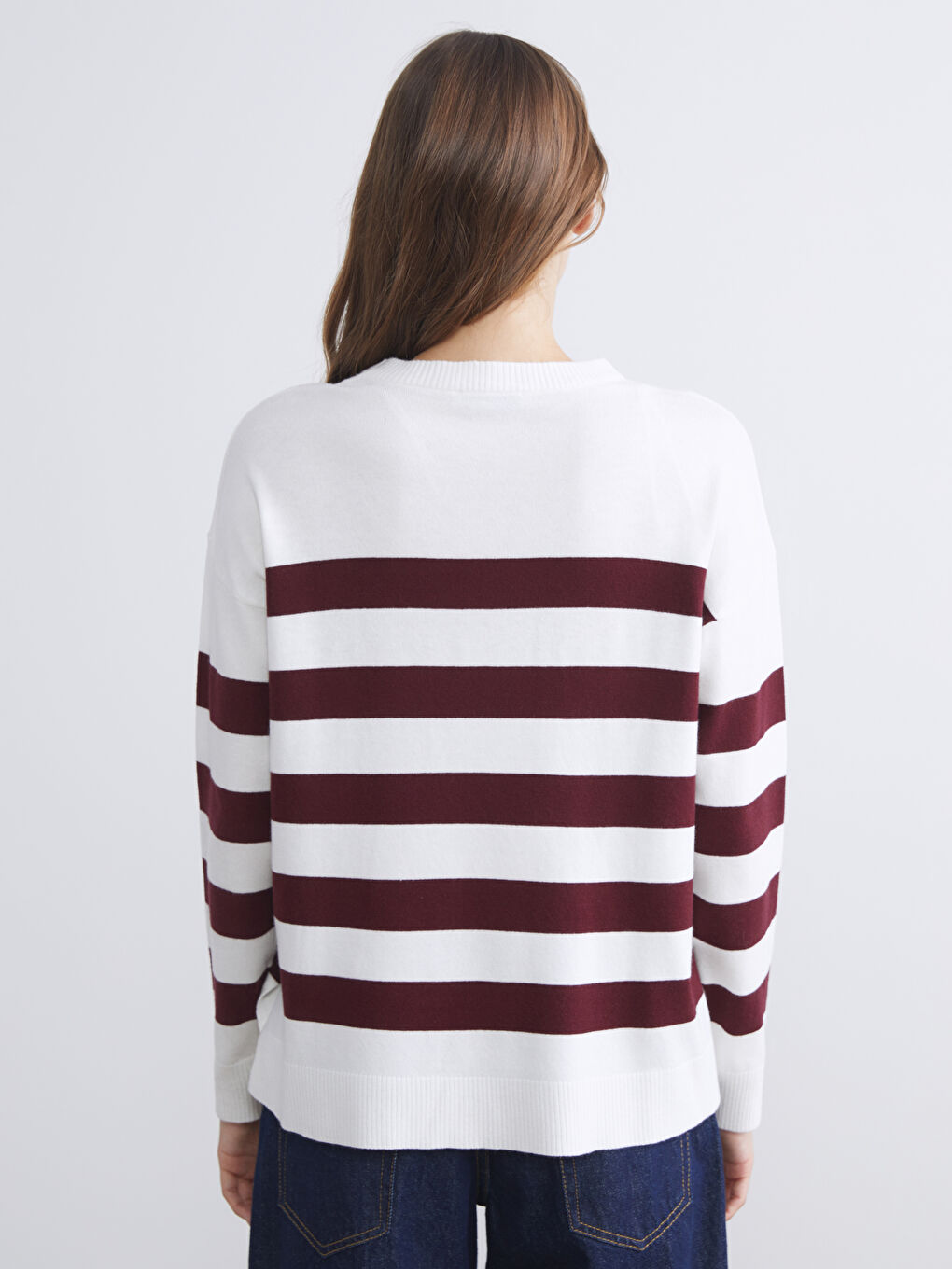 LCWAIKIKI Classic Crew Neck Striped Oversize Women's Knitwear Sweater -W5BA43Z8-LET