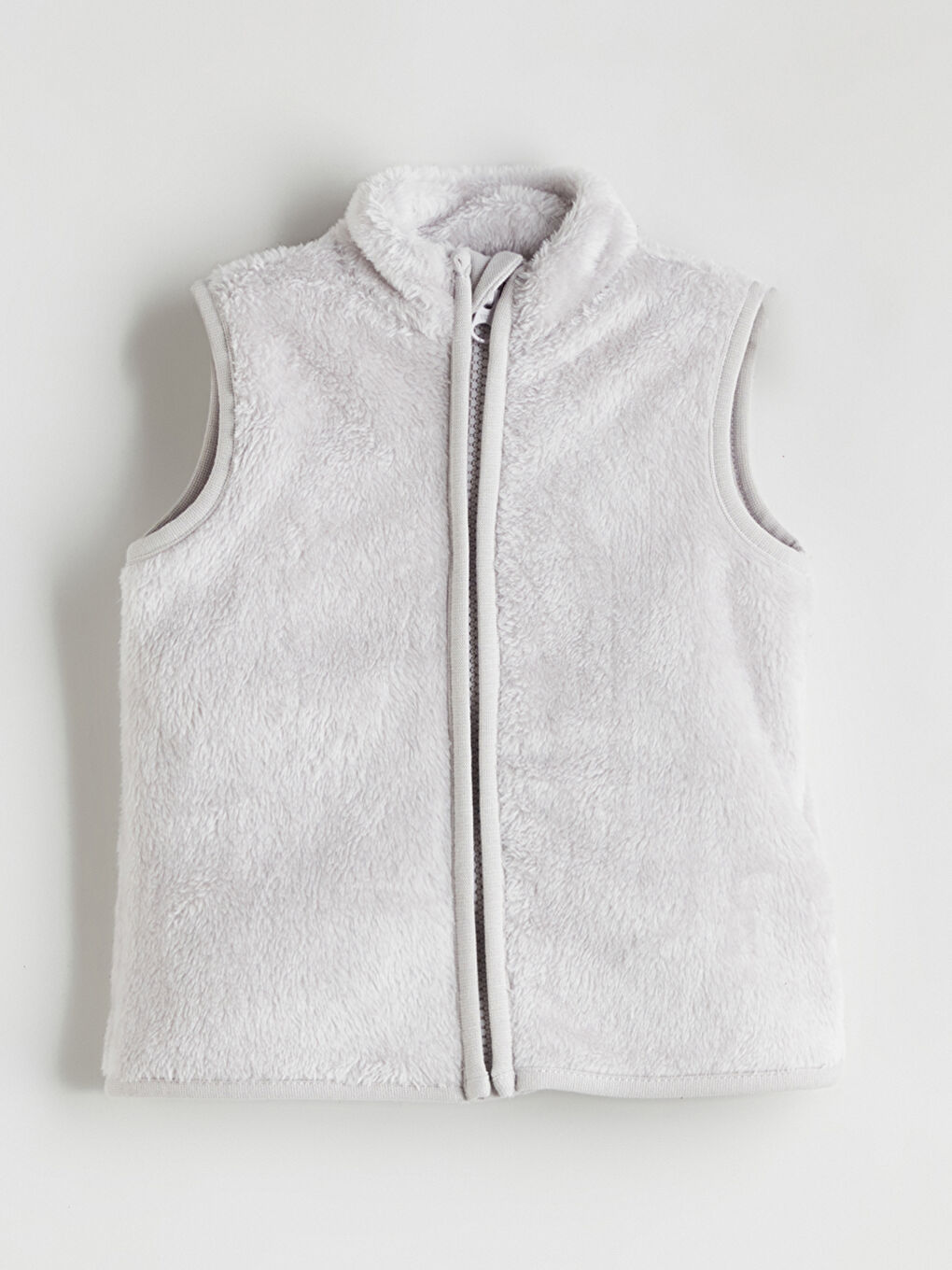 Gri Dik Yaka Pelüş Erkek Bebek Yelek