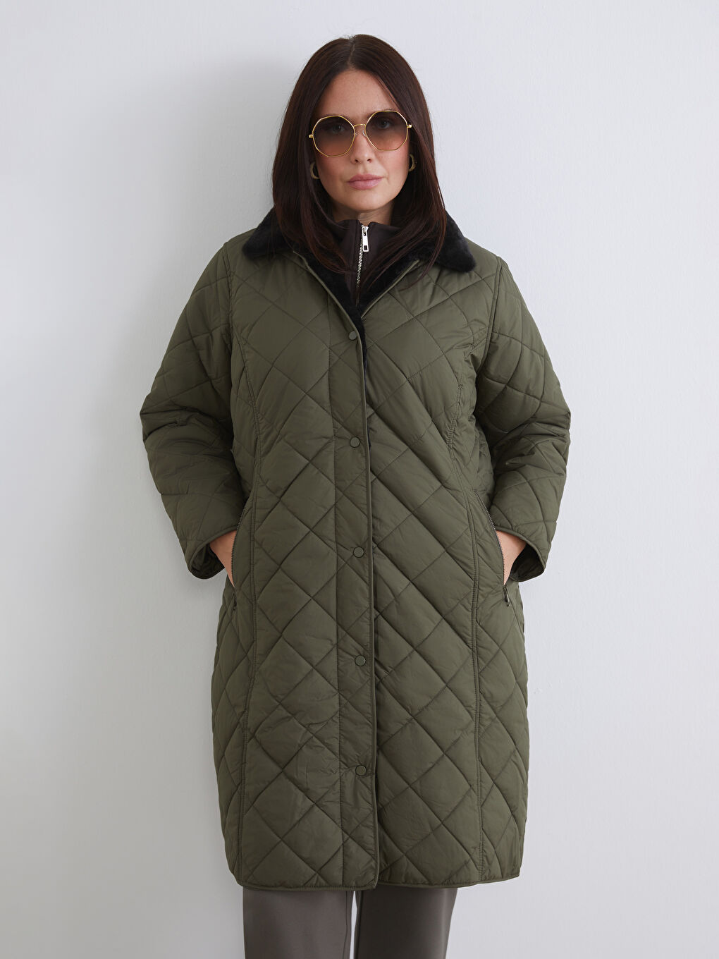 Collared Neck Quilted Women's Puffer Coat-1