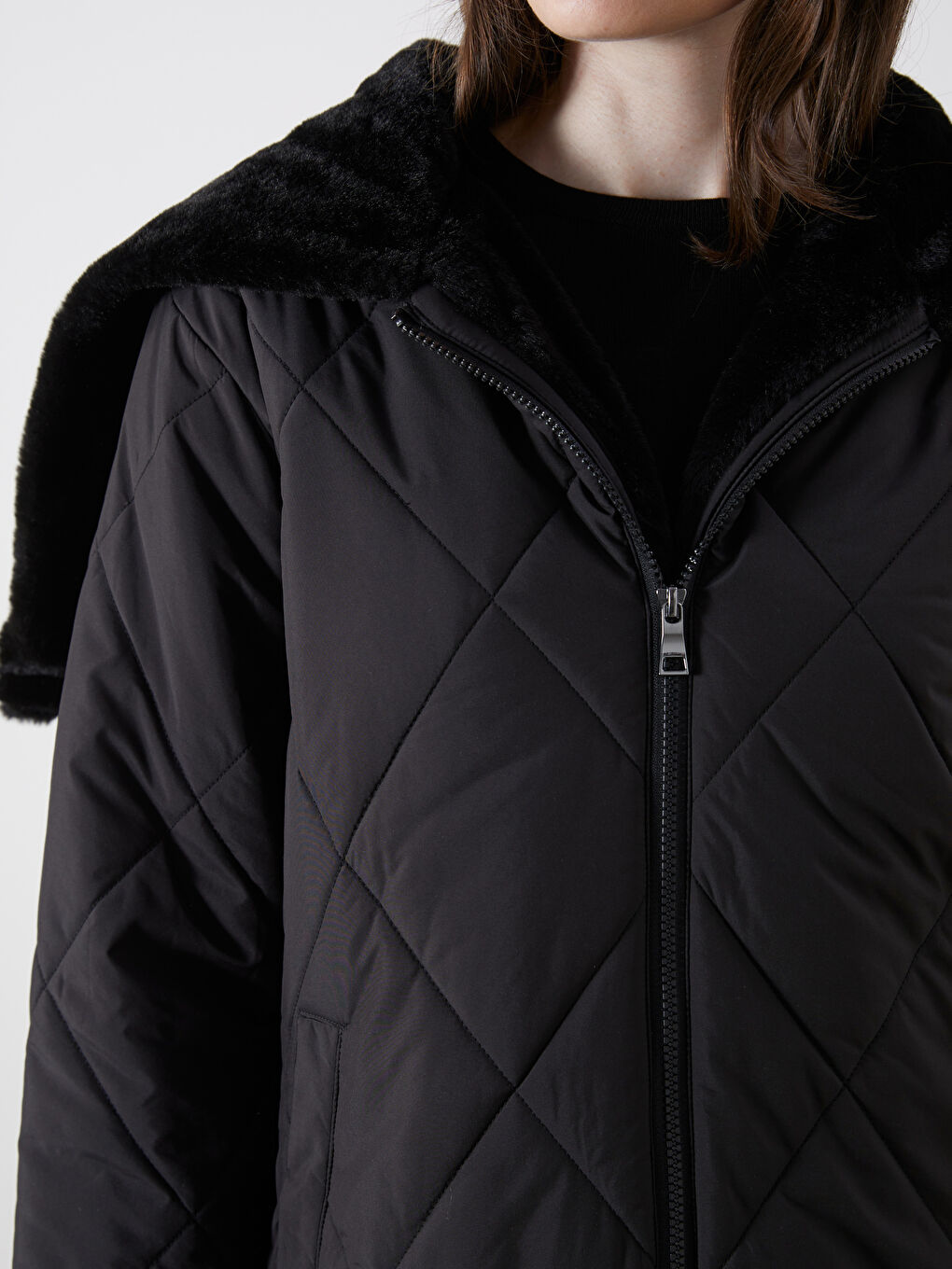Hooded Women's Puffer Coat-3