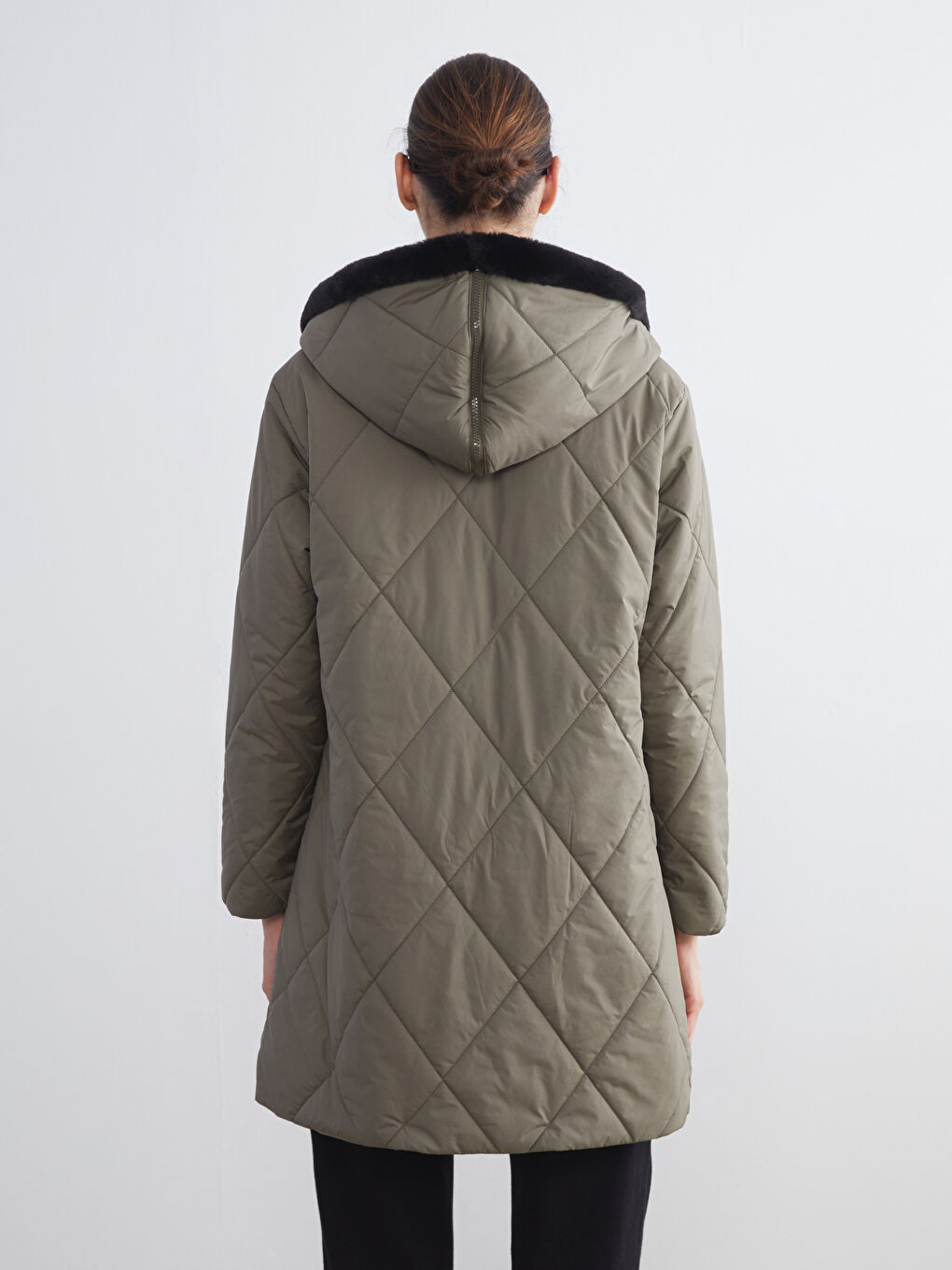 Hooded Women's Puffer Coat-4