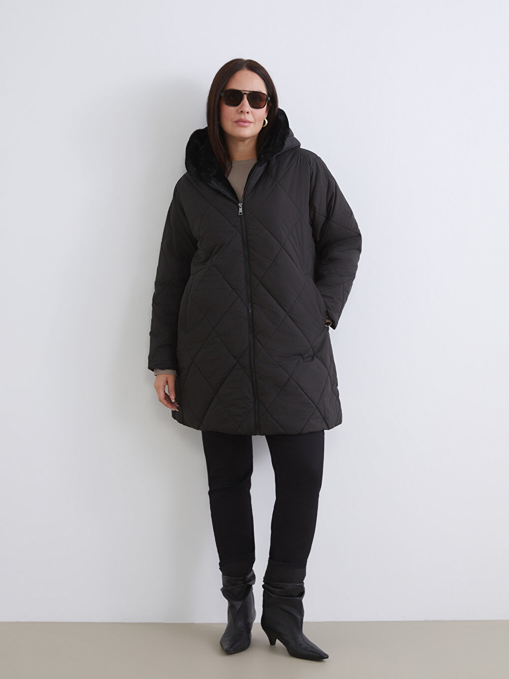 Hooded Women's Puffer Coat-7