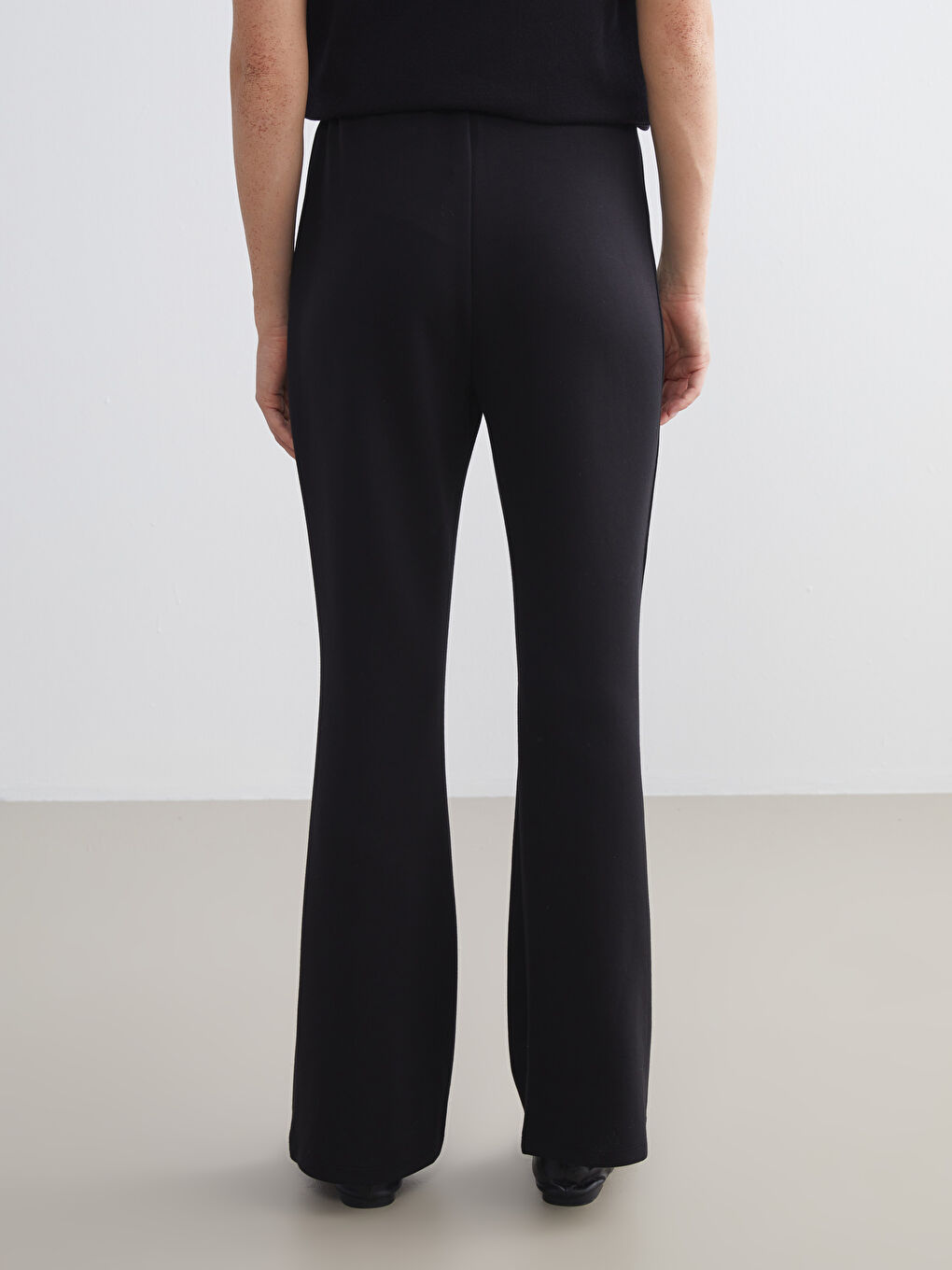 Elasticated Waist Flared Women's Sweatpants-3