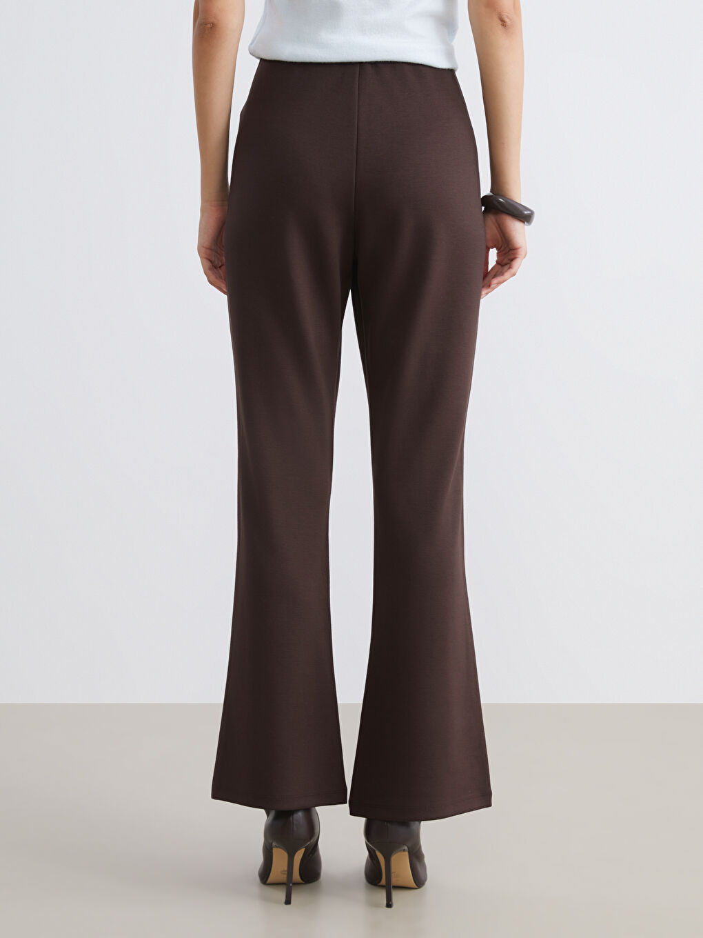 Elasticated Waist Flared Women's Sweatpants-3