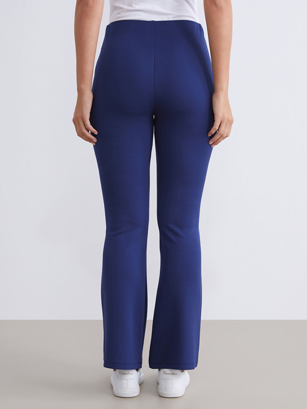Elasticated Waist Flared Women's Sweatpants-3