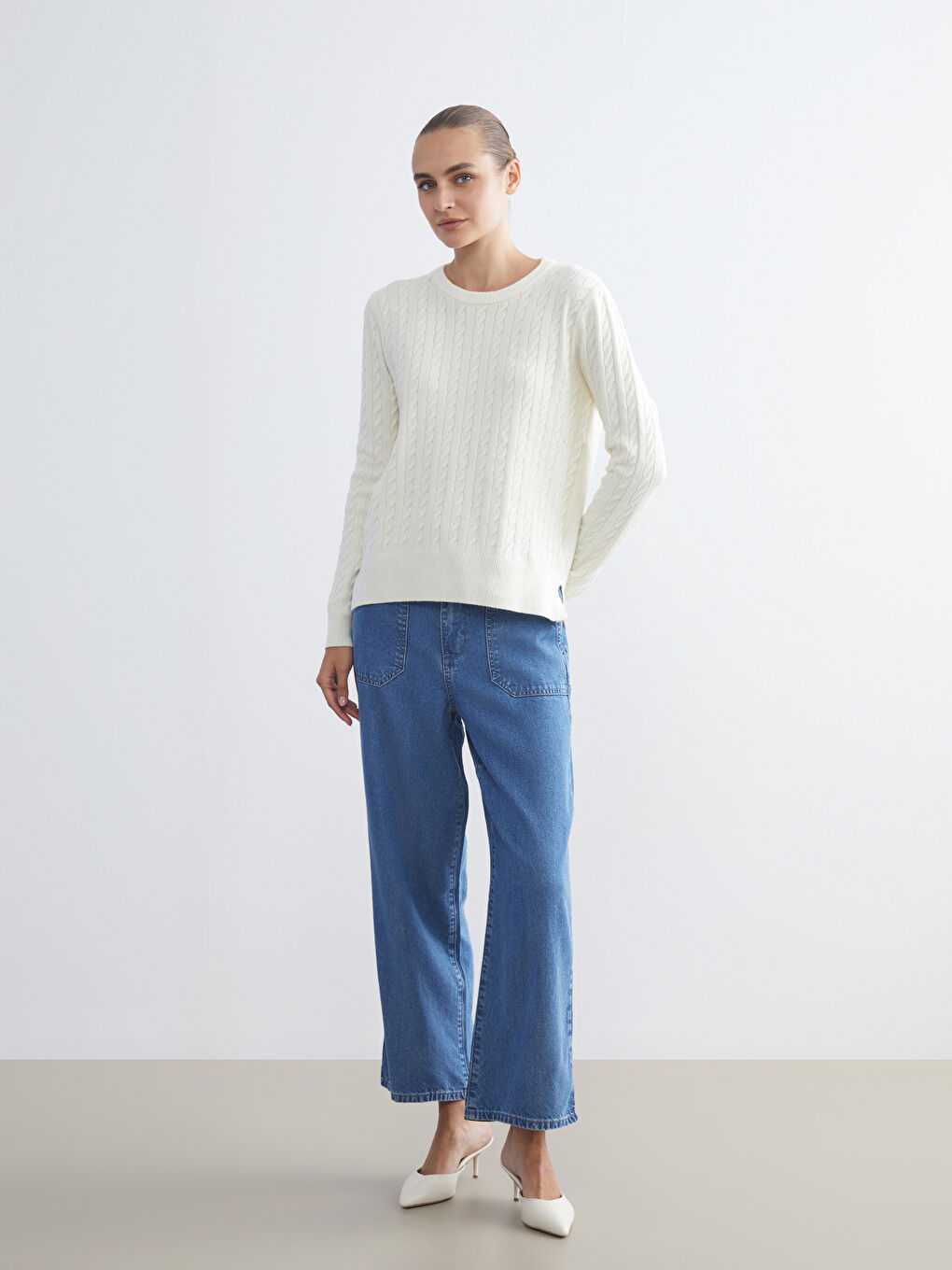 Crew Neck Self-Patterned Women's Knitwear Sweater-1