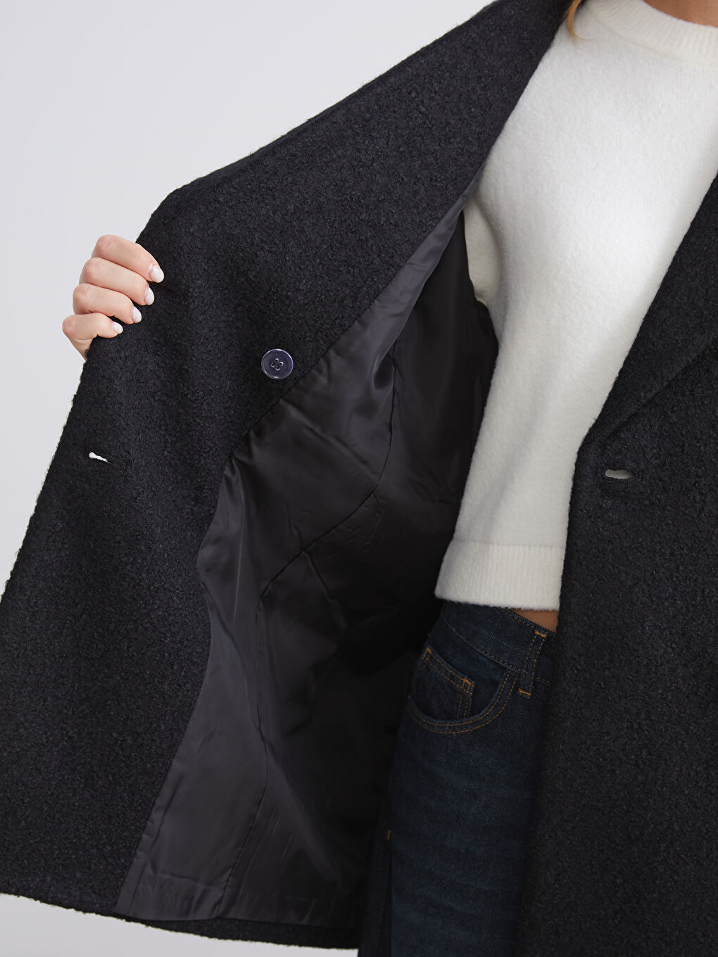 Siyah Kruvaze Yaka Oversize Kadın Kaşe Kaban-3