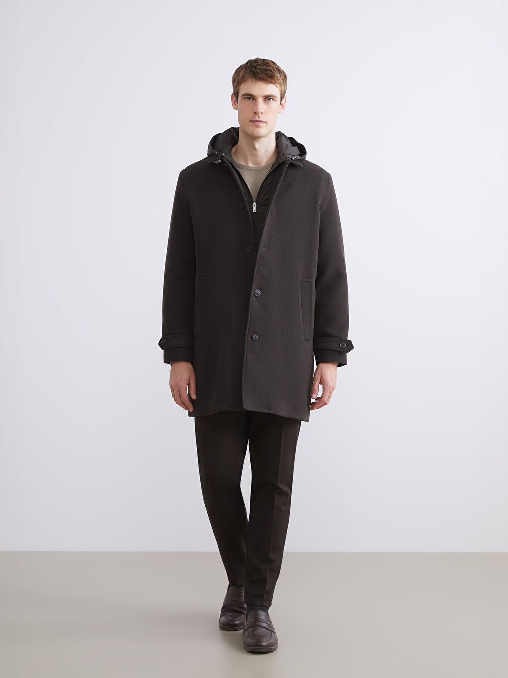 Ерлерге арналған стандартты өрнексіз каше пальто-1