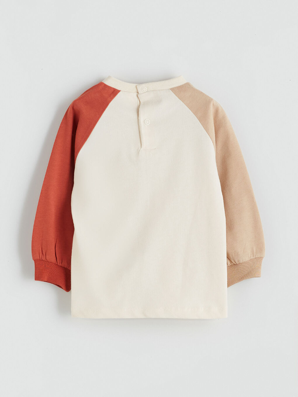 طقم سويشرت وسروال رياضي مطبوع لولد صغير (جوج ديال الباكات)-3